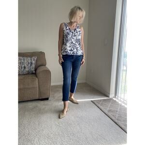 Levi's jeans for women. Size 6 W28 L32.Skinny Very comfortable